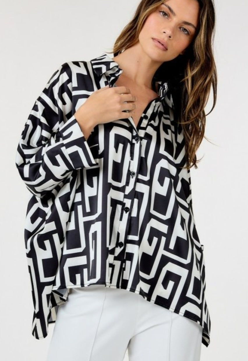 Abstract Top Black/White