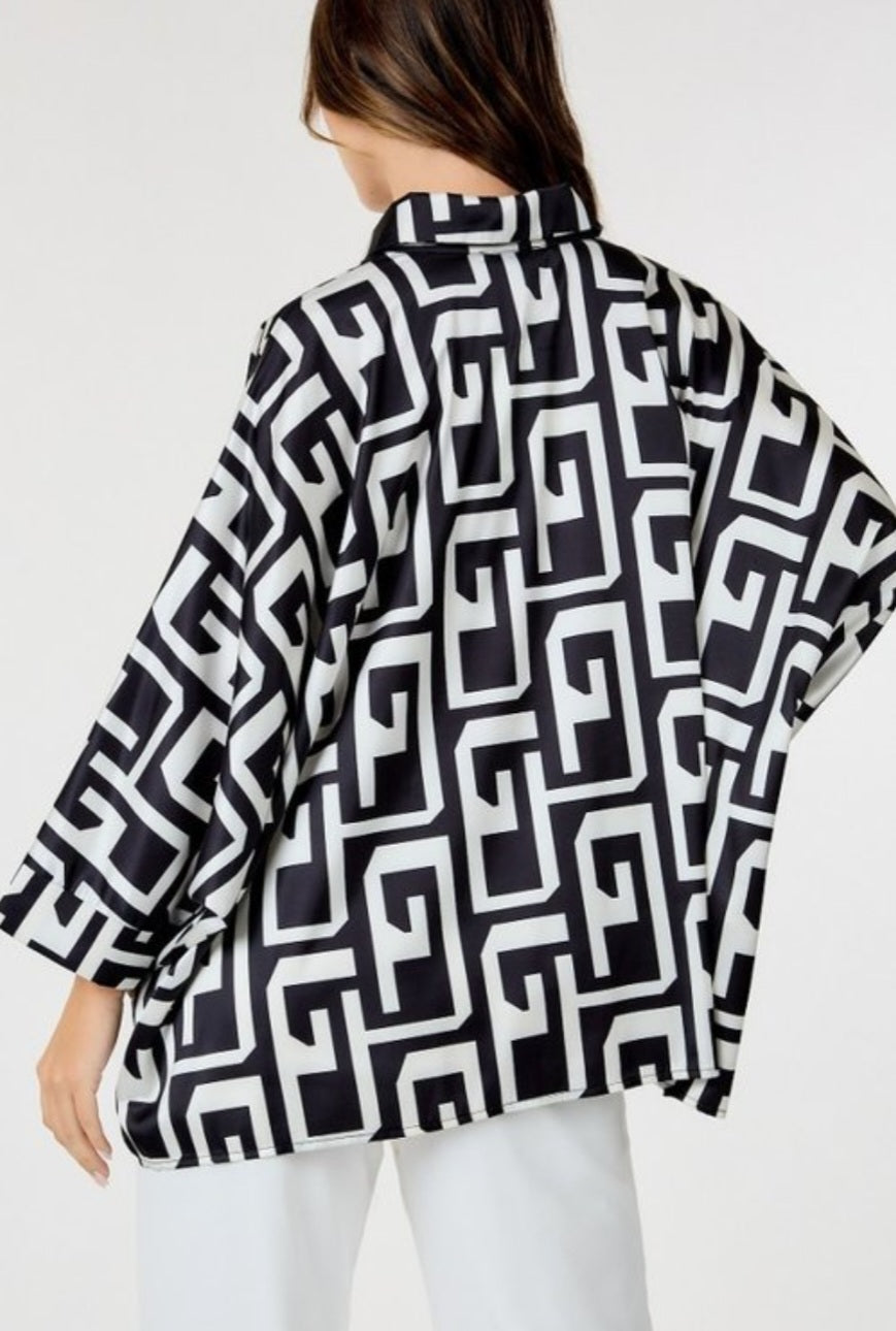Abstract Top Black/White